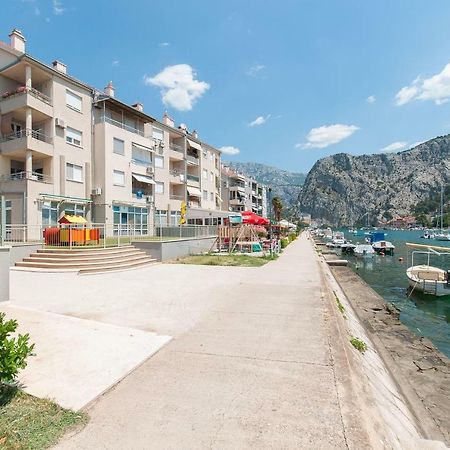 Modern New Flat Next To River Cetina Omiš Dış mekan fotoğraf