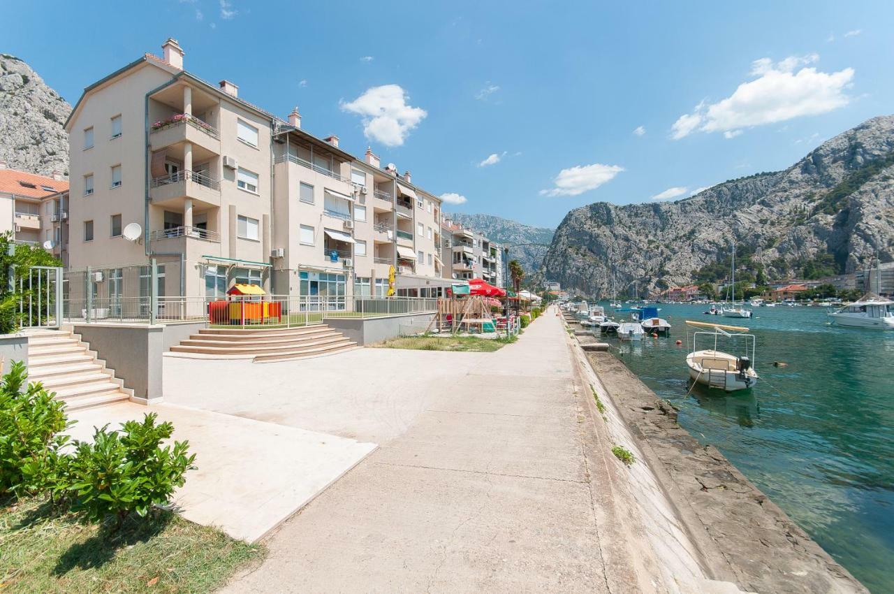 Modern New Flat Next To River Cetina Omiš Dış mekan fotoğraf